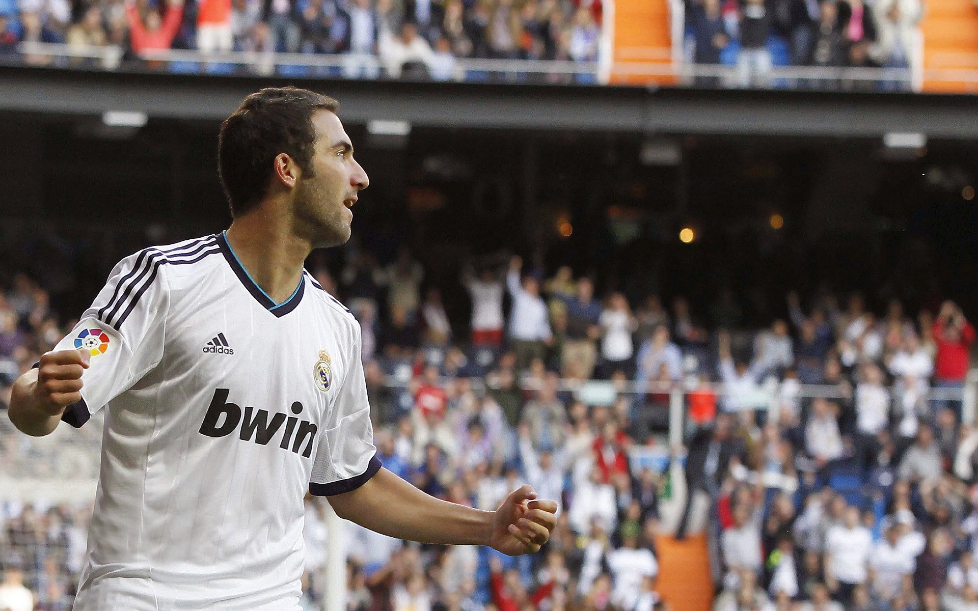 中场持球推进能力是否已成战术基本配置，中场球员技术教学